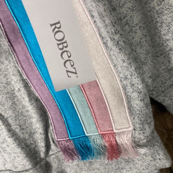 🌈ROBeez heather gray rainbow outfit - Picture 9 of 16